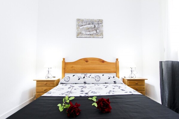 1 bedroom, iron/ironing board, free WiFi, bed sheets