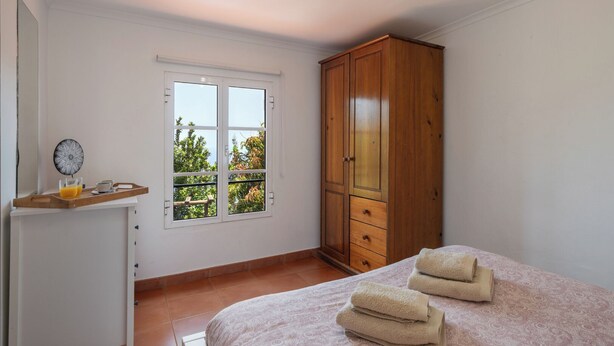Room - Cliff-top location, tranquil | Stonecliff Cottage (Calheta)