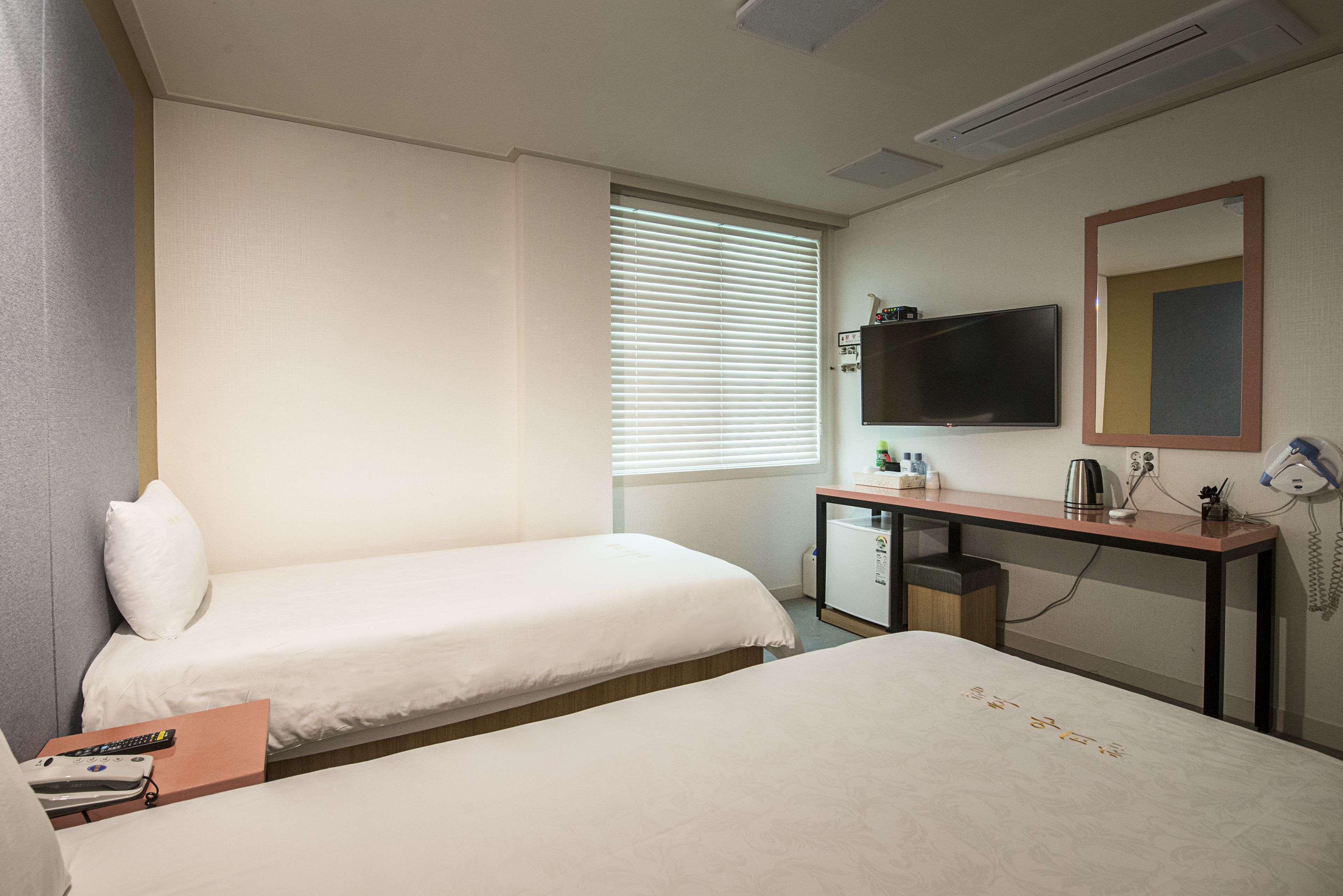 Photo - Champion Hotel