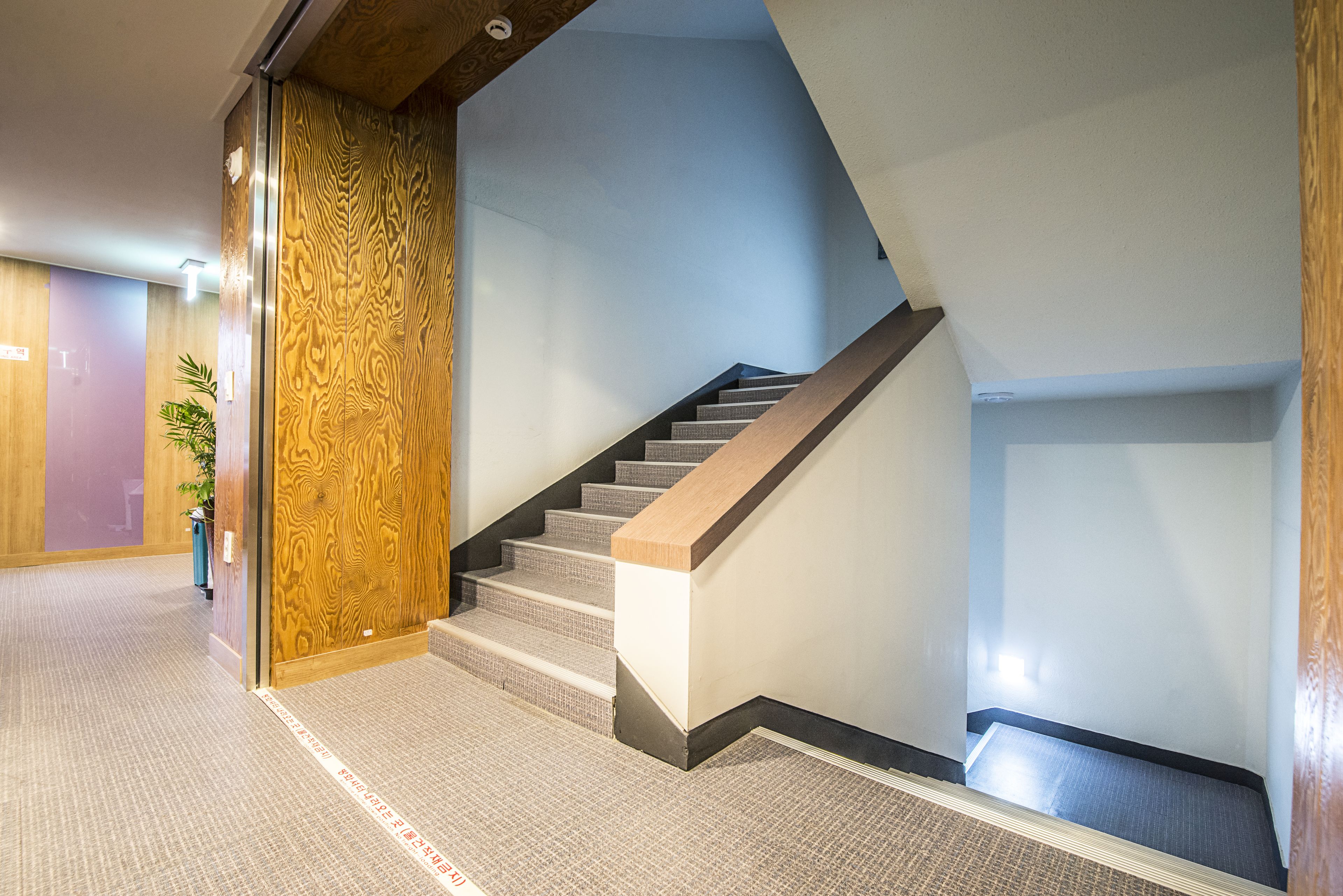 Photo - Champion Hotel