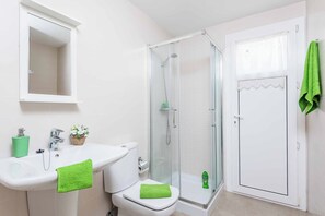 Duschwanne, Handtücher