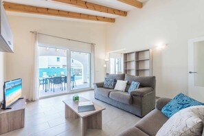 Smart TV, DVD player