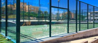 TRAMUNTANA Asunto Salou. Uima-allas, tenniskenttä, lasten alue