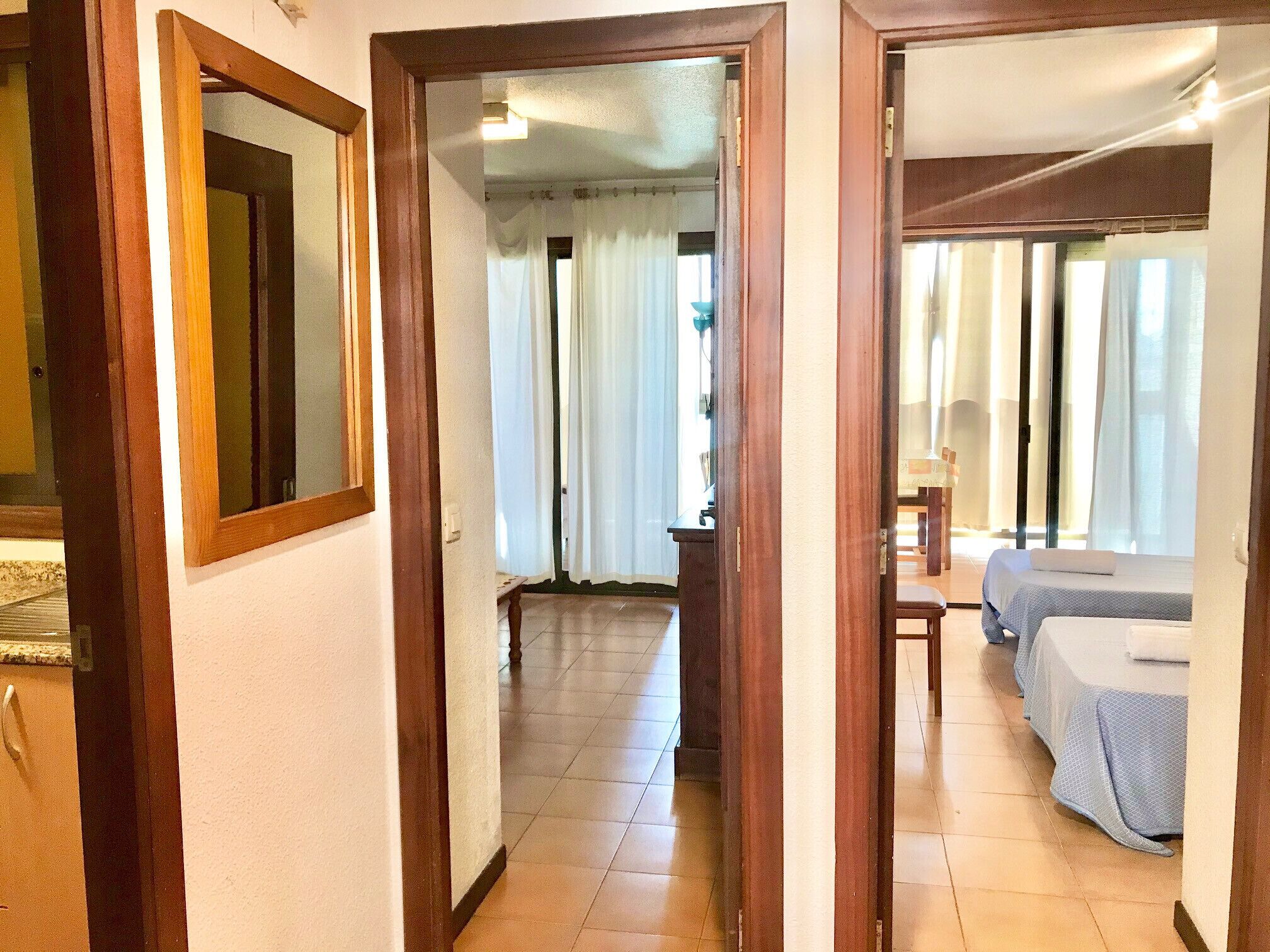 1 bedroom, bed sheets