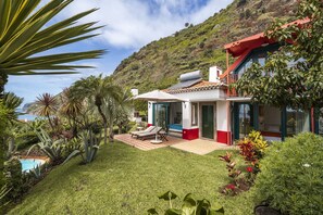 Exterior - Secluded Villa In Tropical Garden  | Villa Mar I (Calheta)