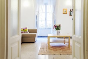 تلفزيون، كُتُب