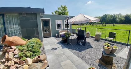 HOUSE for 2 Close to Amsterdam