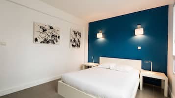 4 slaapkamers, een strijkplank/strijkijzer, gratis wifi, beddengoed