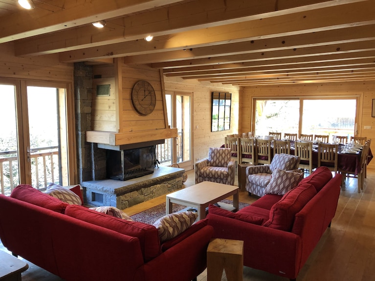 200m From The Gondola, Beautiful Chalet For 15 People With 7 En-suite Bedrooms - Morillon