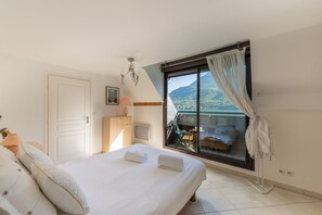 1 camera, ferro/asse da stiro, Wi-Fi gratuito, lenzuola