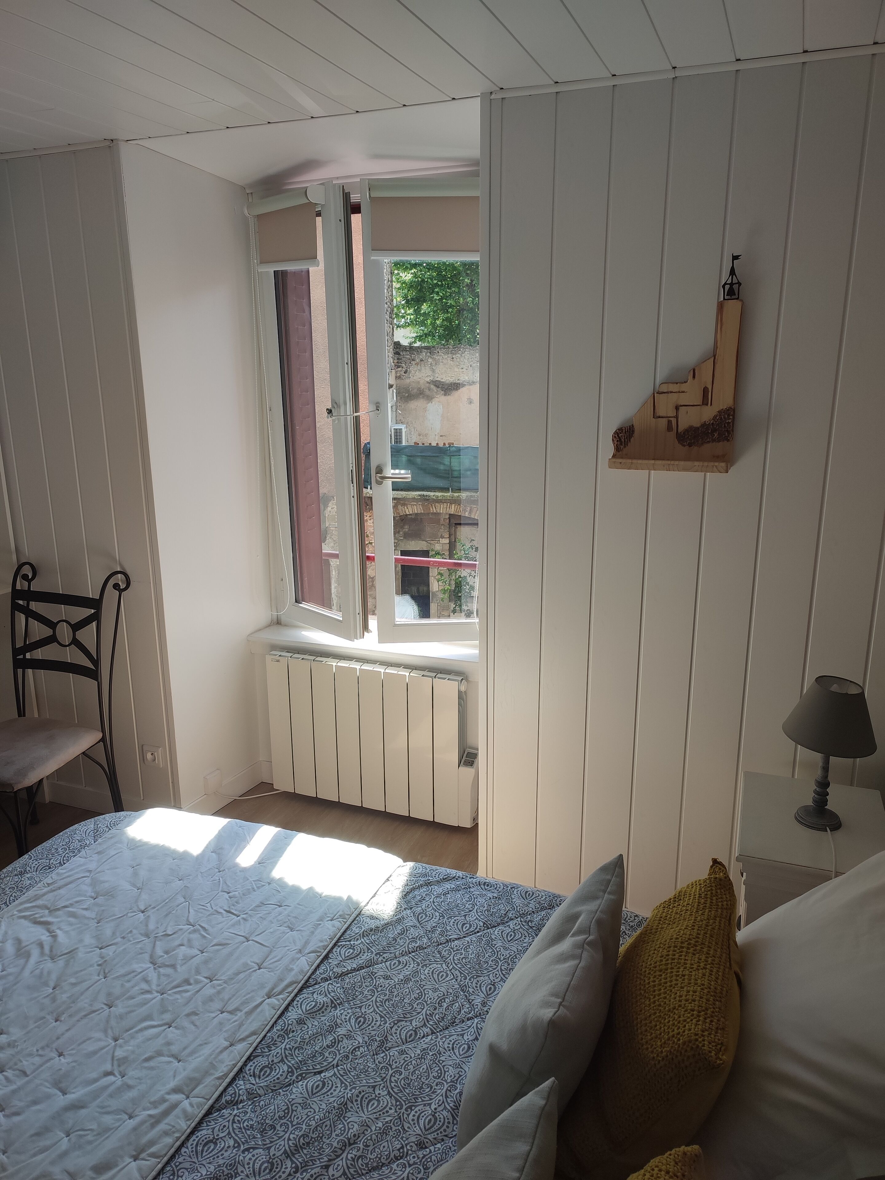 1 makuuhuone, silitysrauta/-lauta, vauvan matkasänky, ilmainen Wi-Fi