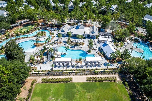 Exterior - 4BR Watercolor Beach House on 30a! 6-Seat LSV, Near Pool. Short Ride to Beach (Santa Rosa Beach)