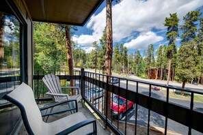 Property grounds - Gold Camp Miner's Claim Condo: On Shuttle Route (Breckenridge)