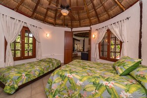 4 chambres, fer et planche à repasser, lit parapluie, Wi-Fi gratuit