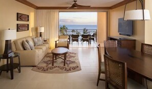 Fernseher, Tischtennisplatte, Stereoanlage