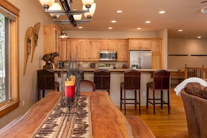 Dining - Ponderosa Pines | Townhome w/ Expansive Views | Hot Tub & Amenity Decks (Winter Park)