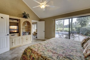 3 slaapkamers, een strijkplank/strijkijzer, gratis wifi, beddengoed