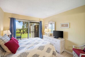 2 slaapkamers, een strijkplank/strijkijzer, wifi, beddengoed