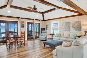 Smart-TV, DVD-Player