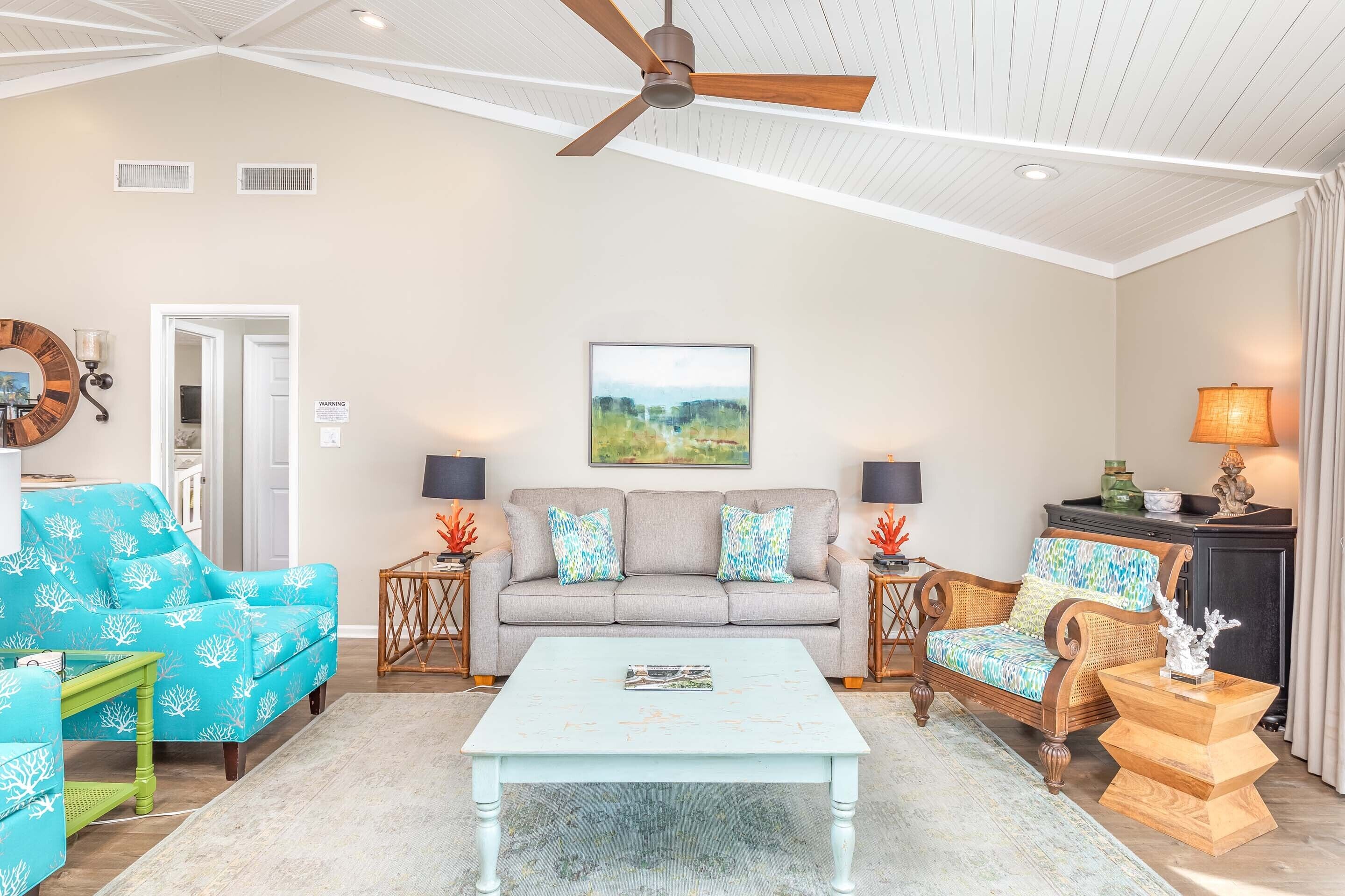 Coastal Breezes | Family Friendly 1 Block to Beach