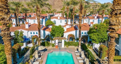 Eine komplett renovierte Spa-Villa mit einem Schlafzimmer und zwei Bädern in abgeschiedener Lage!