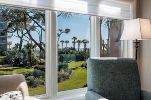 Living room views - Gorgeous  two bedroom end unit villa in Palmetto Dunes on Hilton Head Island (Hilton Head Island)