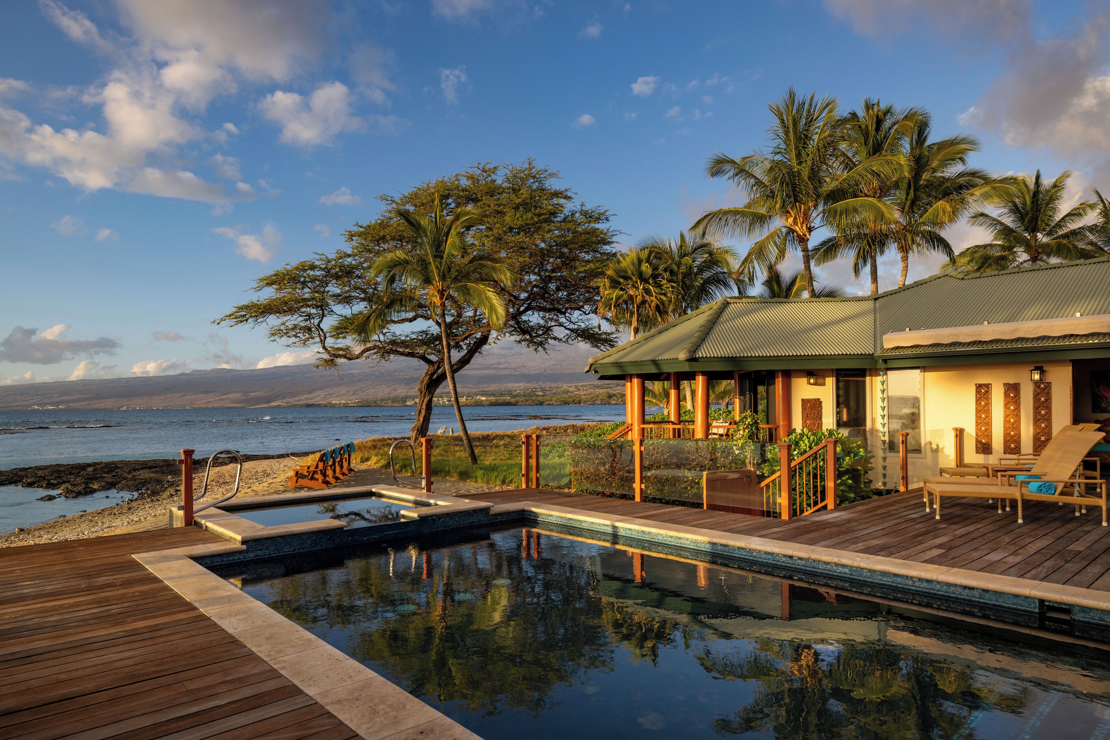 Et oppvarmet basseng