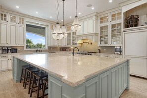 Fridge, microwave, oven, stovetop - 5 O'Clock Somewhere - Beach House with Gulf Views & Private Pool (Destin)