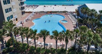 2 Masters w/ Gulf View on1st Floor w/ Free Beach Chairs & Golf Everyday!