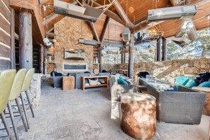 Interior - Luxury Ski in and out room @Ritz-Carlton (Beaver Creek)