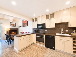Fridge, microwave, oven, stovetop - Cozy 3 bedroom town home close to Heavenly, Private Hot Tub (SL223A) (Stateline)