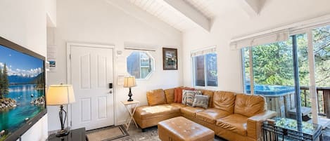 TV, fireplace, DVD player
