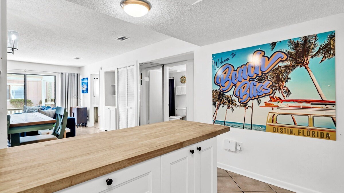 Photo 5 of Beach Service Included! Pet Friendly! CLM 7B!