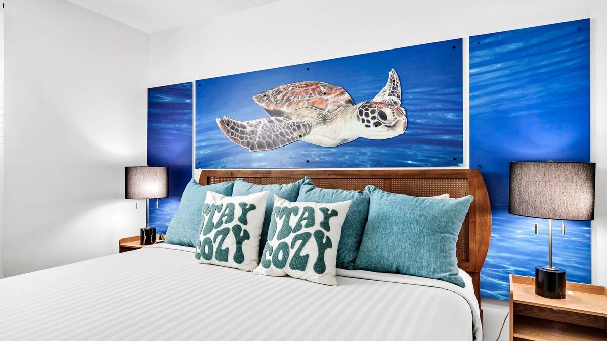 Photo 10 of Beach Service Included! Pet Friendly! CLM 7B!