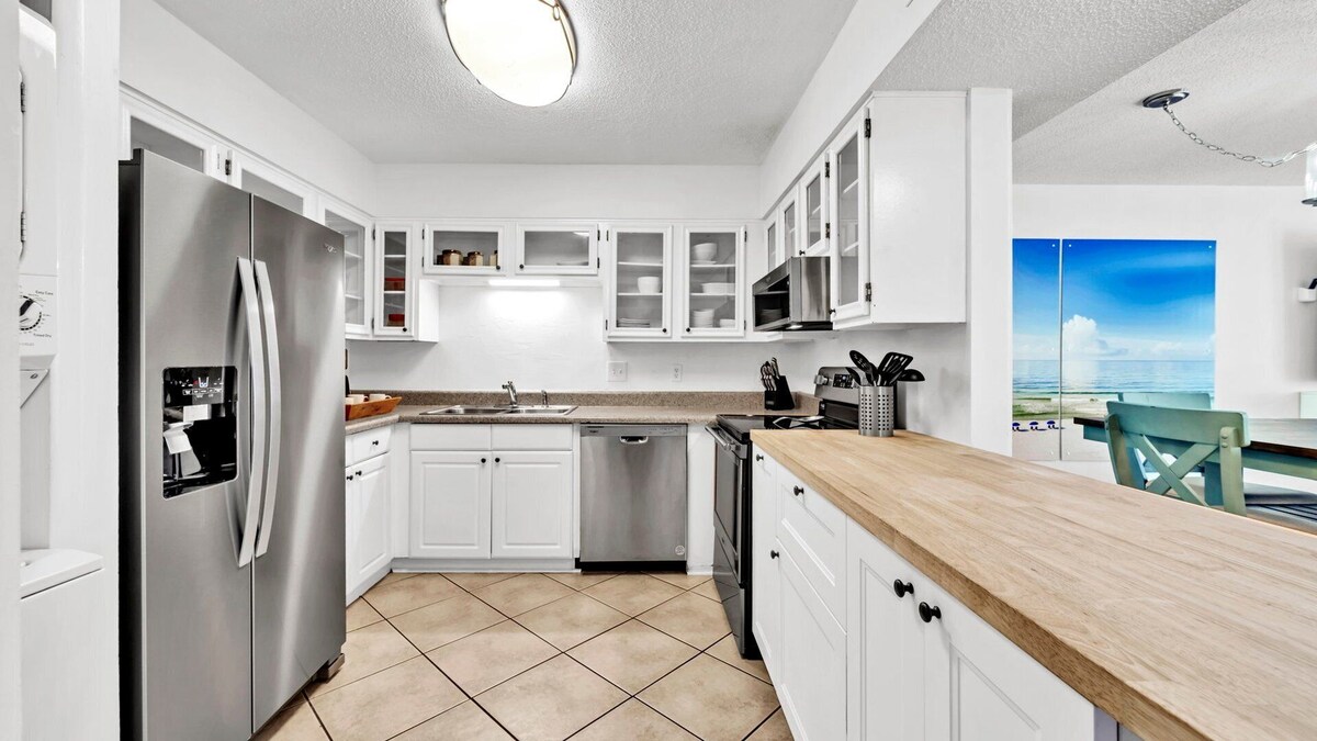 Photo 16 of Beach Service Included! Pet Friendly! CLM 7B!