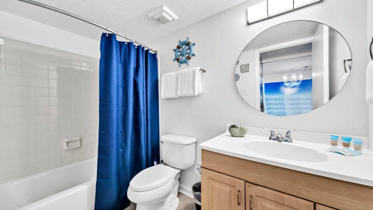 Photo 14 of Beach Service Included! Pet Friendly! CLM 7B!
