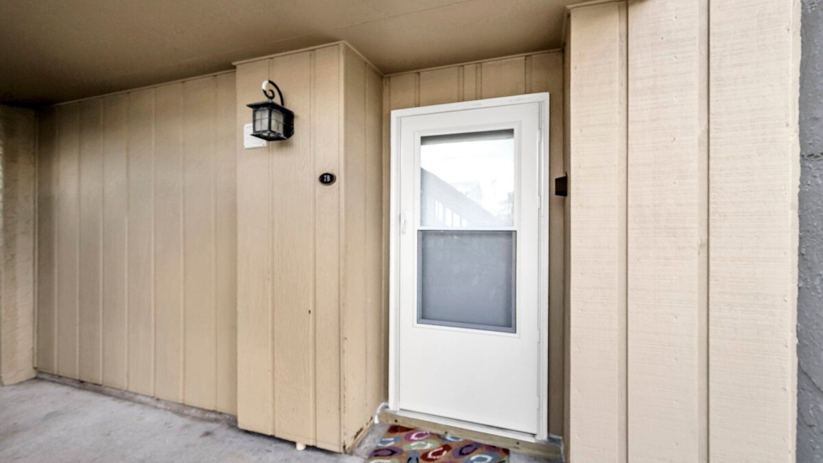 Photo 27 of Beach Service Included! Pet Friendly! CLM 7B!