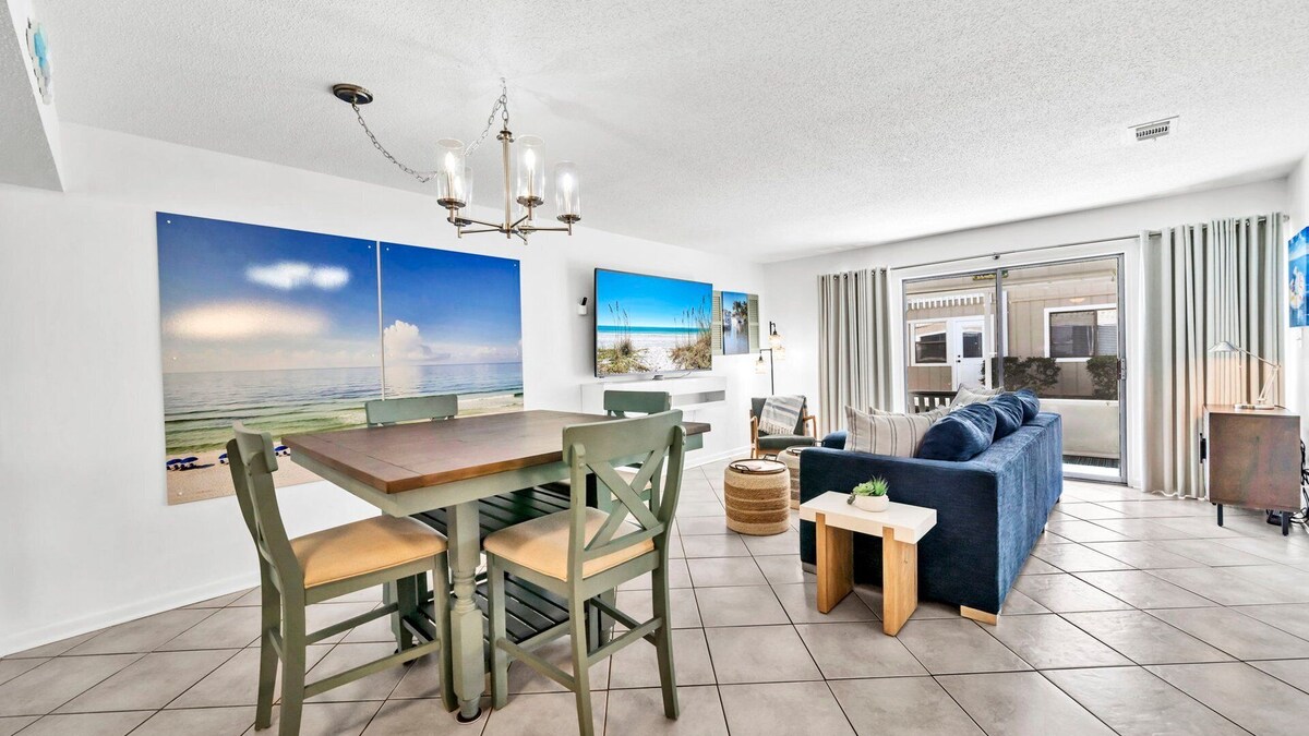 Photo 3 of Beach Service Included! Pet Friendly! CLM 7B!
