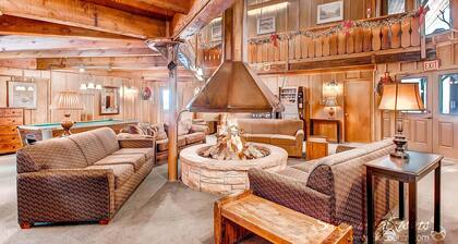 Stunningly Appointed Condo, Adjacent to Slopes/Hiking. Walk Downtown | PM2C