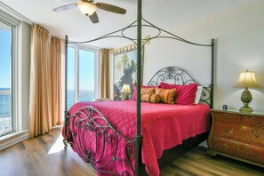 3 dormitorios, tabla de planchar con plancha, wifi gratis y ropa de cama