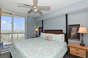 3 bedrooms, iron/ironing board, free WiFi, bed sheets - Spacious 3-bed, 3-bath beachfront condo w/private balcony! (Destin)