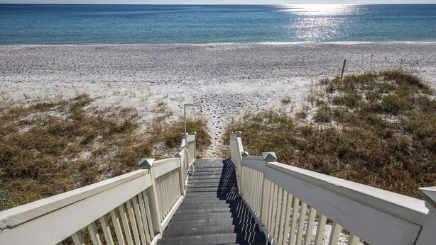 A wooden staircase leading to a beach with a clear view of the ocean. - Gulf Front Condo, Elevator, Near Shops and Restaurants-Dune Allen Beach (Santa Rosa Beach)
