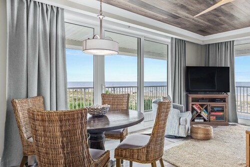 Ocean Song 331 | Top Floor, Corner Condo, Views!