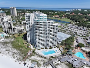 Exterior - Dazzling beach view, sleeps 4! 4216BS2 (Miramar Beach)