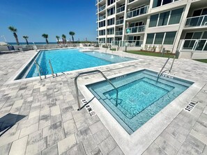 Pool - Dazzling beach view, sleeps 4! 4216BS2 (Miramar Beach)