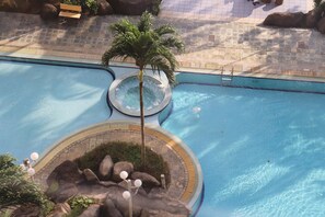 Outdoor pool - Lagenda Condominium (Malacca City)
