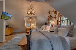 3 bedrooms, Internet - Black Bear Cottage - Lakefront - TLUXP (Carnelian Bay)