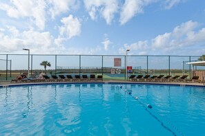 Beheizter Pool