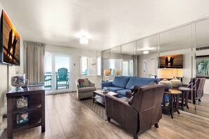 Fernseher, DVD-Player