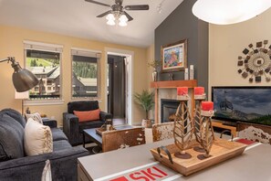 Smart-TV, peis og DVD-spiller